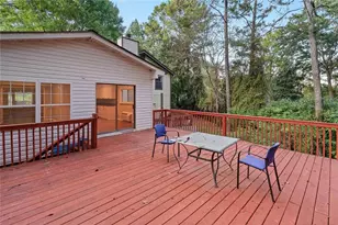 9825 Coleman Rd, Roswell, GA 30075 - Photo 16