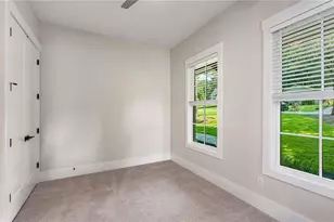 1006 Northcliffe Dr NW, Atlanta, GA 30318 - Photo 18