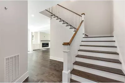 1006 Northcliffe Drive NW, Atlanta, GA 30318 - Photo 4