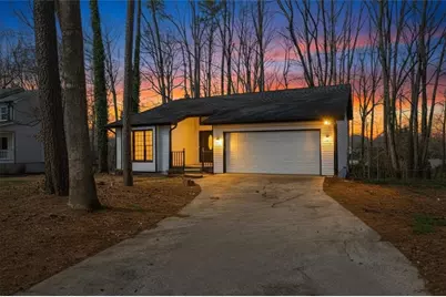 345 Deerwood Drive, Suwanee, GA 30024 - Photo 2