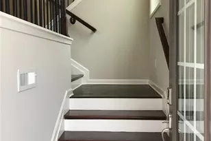 596 Sunset Park Dr, Suwanee, GA 30024 - Photo 2