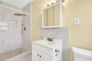 2338 Rockbridge Rd, Stone Mountain, GA 30087 - Photo 20