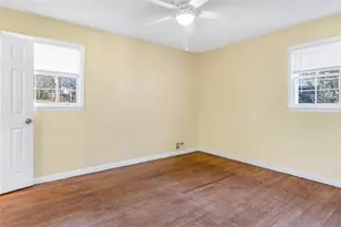 2338 Rockbridge Rd, Stone Mountain, GA 30087 - Photo 18