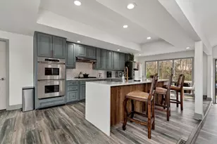 905 Heards Ferry Rd, Sandy Springs, GA 30328 - Photo 4