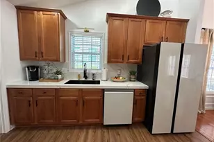 954 Village View Cir, Loganville, GA 30052 - Photo 18