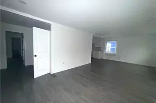 1519 Venetian Dr SW, Atlanta, GA 30311 - Photo 4