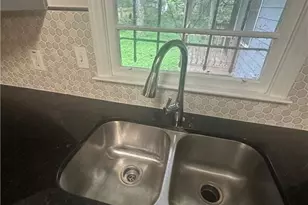 349 Laquita Dr SE, Atlanta, GA 30315 - Photo 12