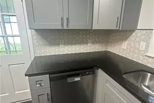 349 Laquita Dr SE, Atlanta, GA 30315 - Photo 14