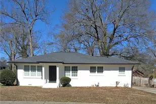 217 Bellview St, Winder, GA 30680 - Photo 1