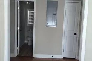 217 Bellview St, Winder, GA 30680 - Photo 6