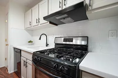 706 Cumberland Court SE, Smyrna, GA 30080 - Photo 10