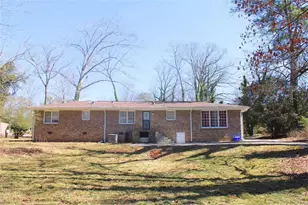 5943 Christopher Ln, Lithonia, GA 30058 - Photo 12