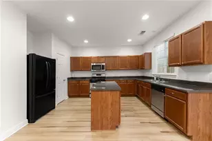 4015 New Salem Ct, Cumming, GA 30040 - Photo 12