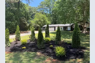 2485 Shallowford Road NE, Atlanta, GA 30345 - Photo 8
