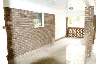 1146 Lakeshore Dr, Gainesville, GA 30501 - Photo 10