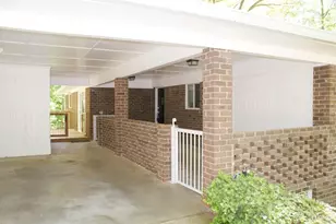 1146 Lakeshore Dr, Gainesville, GA 30501 - Photo 8