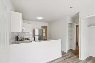 240 Plantation Glen Ct, Johns Creek, GA 30022 - Photo 12