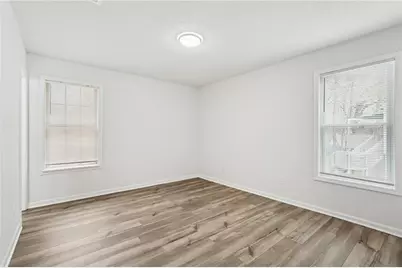 240 Plantation Glen Court, Johns Creek, GA 30022 - Photo 18