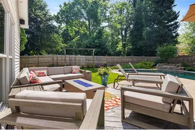 1213 Club Walk Drive NE, Brookhaven, GA 30319 - Photo 20