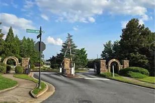 1934 Dilcrest Dr, Duluth, GA 30096 - Photo 4