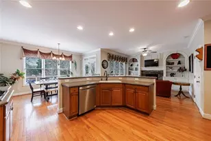 1208 Trey Ct, Marietta, GA 30064 - Photo 18