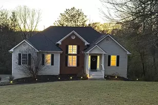 7002 Estates Ct, Loganville, GA 30052 - Photo 1