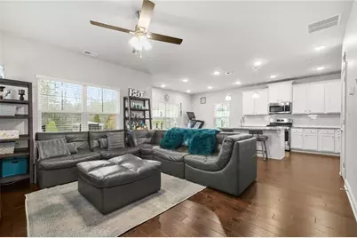 833 Jensmith Avenue, Marietta, GA 30060 - Photo 8