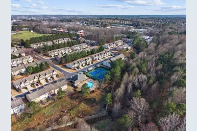 1005 Chalbury Way, Alpharetta, GA 30004 - Photo 4