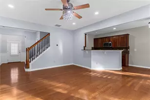 1005 Chalbury Way, Alpharetta, GA 30004 - Photo 10