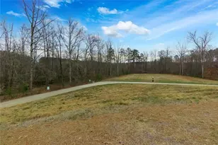 6630 Thicket Aly, Alpharetta, GA 30005 - Photo 54