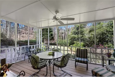 2380 Kimbrough Court, Sandy Springs, GA 30350 - Photo 18