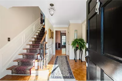 2380 Kimbrough Court, Sandy Springs, GA 30350 - Photo 4