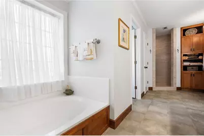 2380 Kimbrough Court, Sandy Springs, GA 30350 - Photo 30