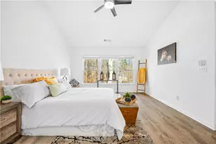 10895 Glenbarr Dr, Johns Creek, GA 30097 - Photo 20