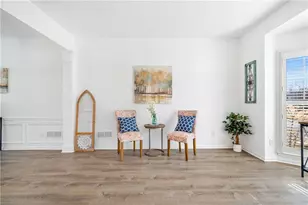 10895 Glenbarr Dr, Johns Creek, GA 30097 - Photo 6