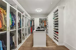 6055 Riverside Dr, Atlanta, GA 30328 - Photo 30