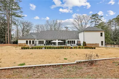 6055 Riverside Drive, Atlanta, GA 30328 - Photo 64