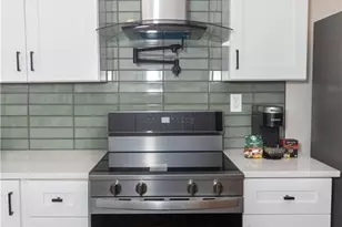 2425 Hillside Ave, Decatur, GA 30032 - Photo 12