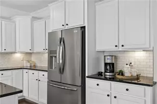 1010 Applegate Dr, Roswell, GA 30076 - Photo 12