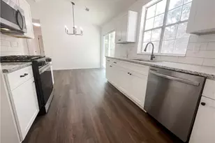 673 Utoy Cir SW, Atlanta, GA 30331 - Photo 8