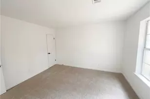 673 Utoy Cir SW, Atlanta, GA 30331 - Photo 16