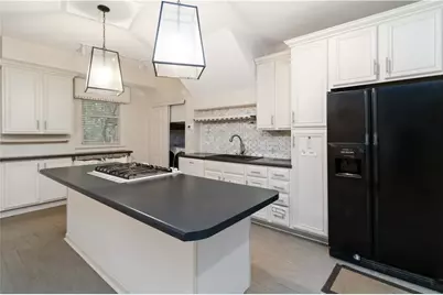 1421 Hedgewood Lane NW, Kennesaw, GA 30152 - Photo 54