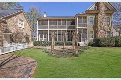 1421 Hedgewood Lane NW, Kennesaw, GA 30152 - Photo 4