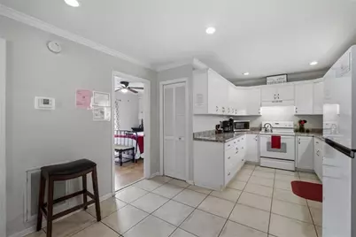 858 River Forest Run, Cleveland, GA 30528 - Photo 10