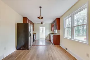 1287 Eastland Rd SE, Atlanta, GA 30316 - Photo 14