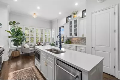 709 Hammond Drive, Woodstock, GA 30188 - Photo 14