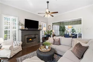 709 Hammond Dr, Woodstock, GA 30188 - Photo 12