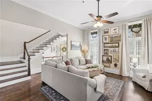 709 Hammond Dr, Woodstock, GA 30188 - Photo 10