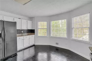 815 Alta Ct, Lithonia, GA 30058 - Photo 26