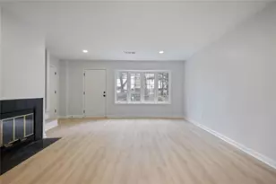 224 Chads Ford Way, Roswell, GA 30076 - Photo 4